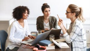 Apa Itu Program Studi? Penjelasan Lengkap & Mudah