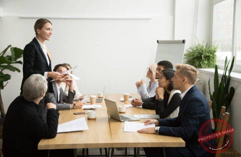 Staf Administrasi Adalah: Tugas, Peran, dan Skill Penting